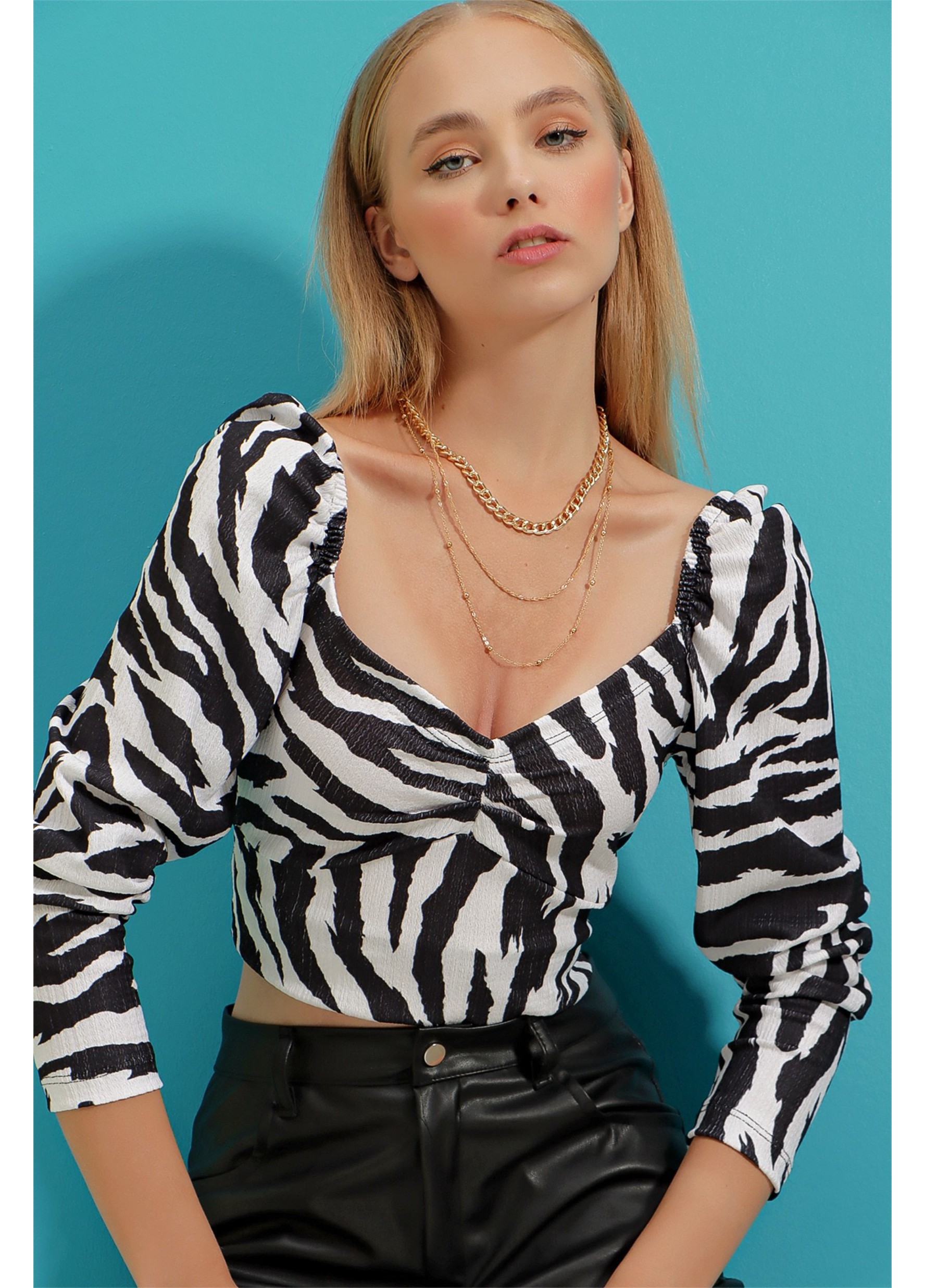 Stylish Clearance Vol.2 Stylish Clearance Vol.2 - Γυναικεία Μπλούζα Vaggon