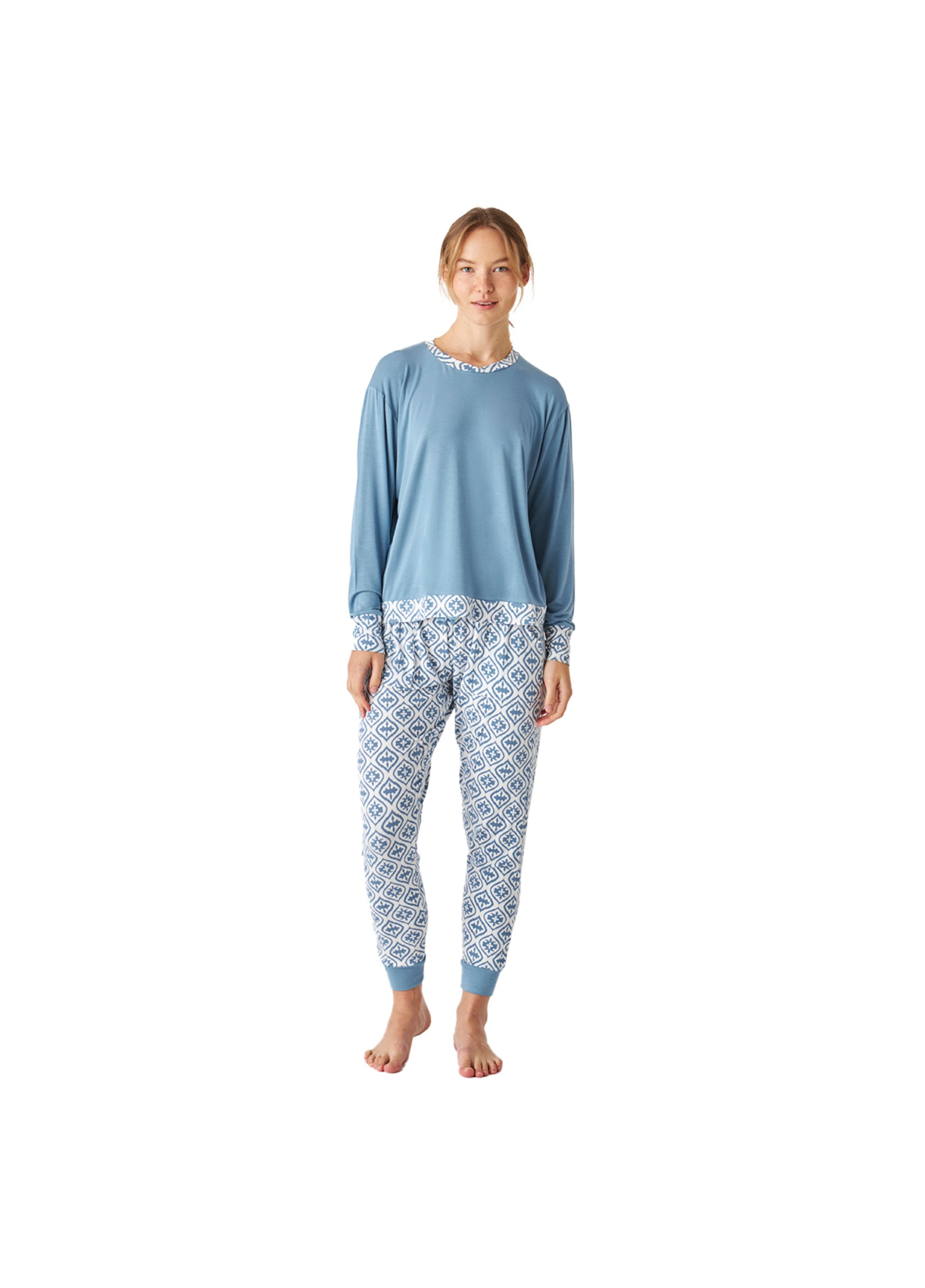Kisses & Love Pijamas & More Kisses & Love Pijamas & More - Γυναικείες Πυζάμες J and J Brothers