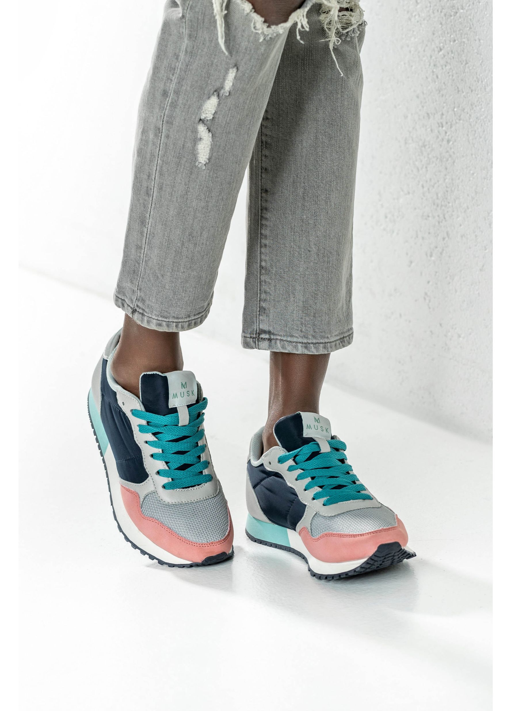 Shoes Bazaar - Γυναικεία Sneakers MUSK