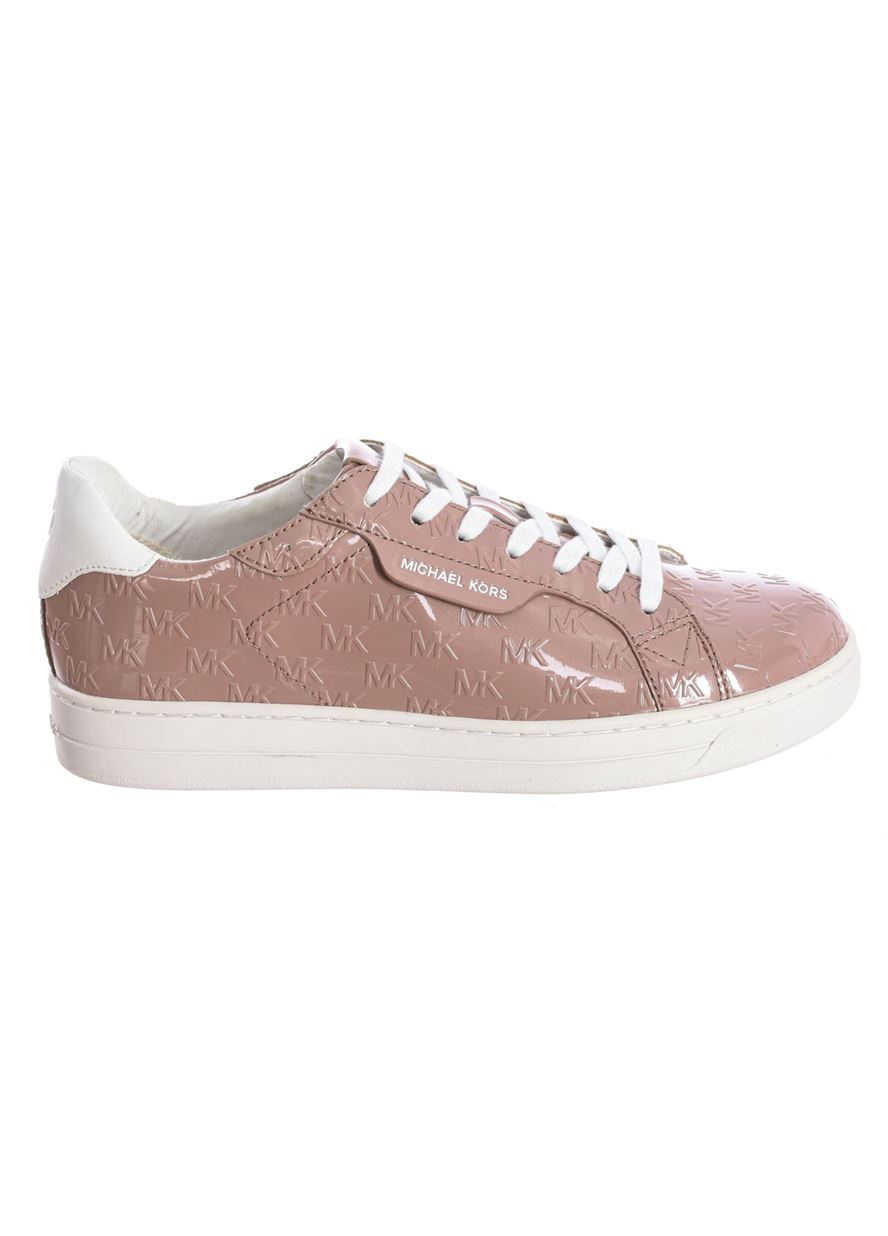 adams shoes mk