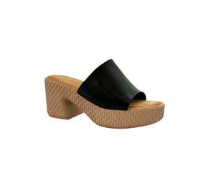 Famous Shoes Famous Shoes - Γυναικεία Πέδιλα FAMOUS SHOES