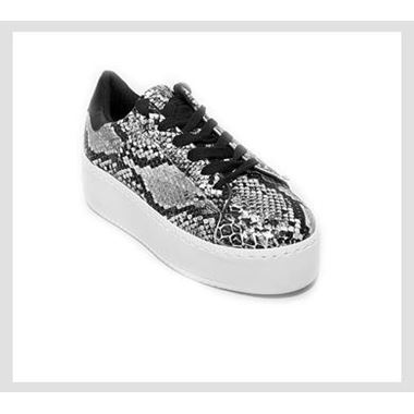 Famous Shoes