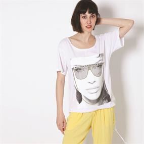 Essence Of Chic