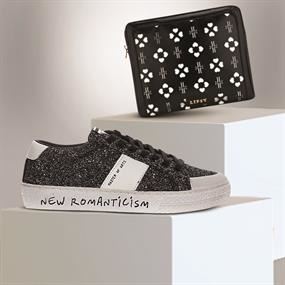 Shoes & More Bazaar