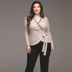 Kyara Plus Size Fashion