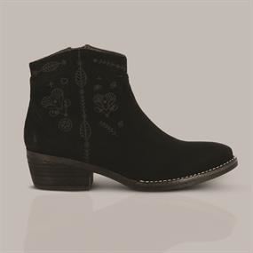Shoes Bazaar