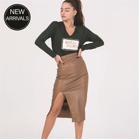 Daphne's Collections & Alloro Boutique