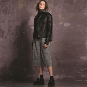 Biston & More Clearance