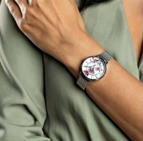 Jewels & Watches Bazaar