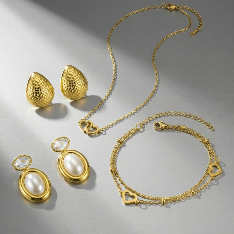 Victoria Walls Jewels